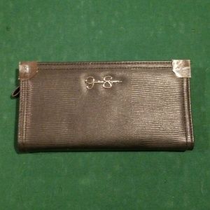 Jessica Simpson wallet